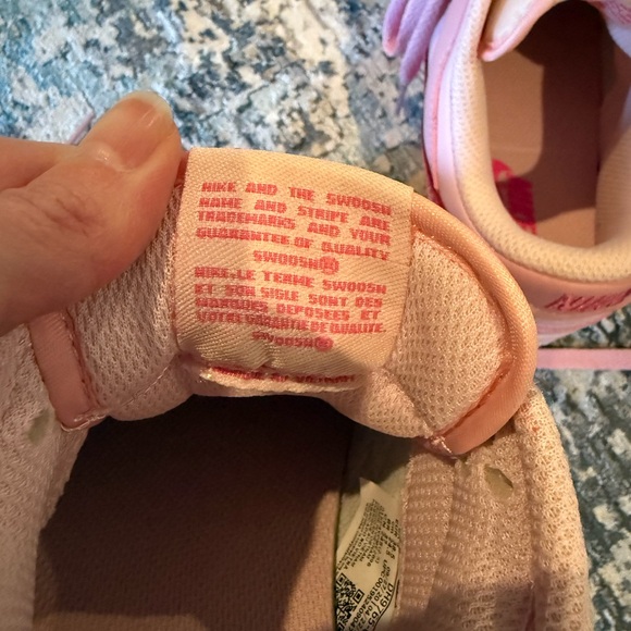 Nike Triple Pink Dunks-Barbie 🩷 - Picture 5 of 8